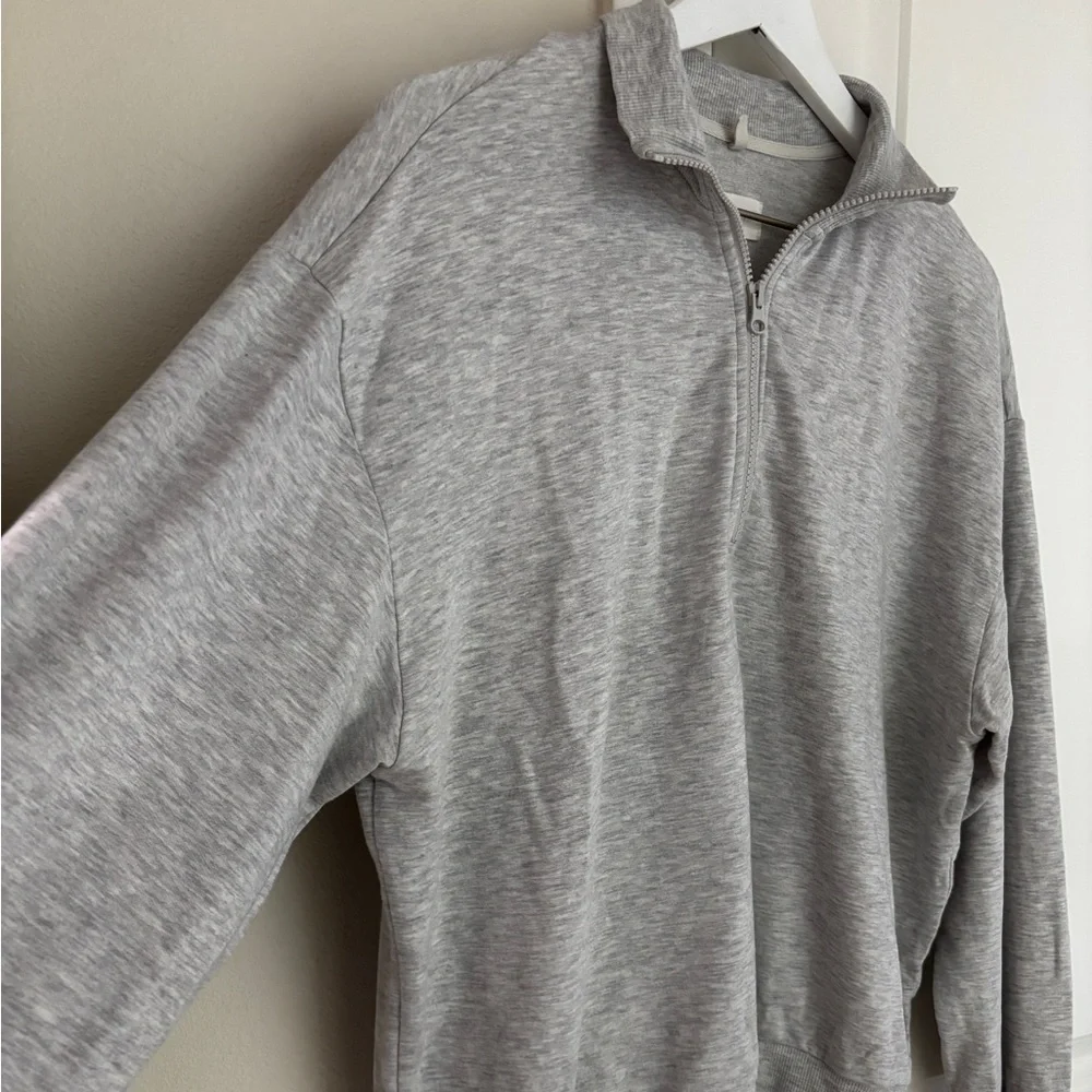 LOFT Lou & Grey Quarter Zip Gray Heather Pullover Fleece Sweatshirt, Large - Picture 3 of 8